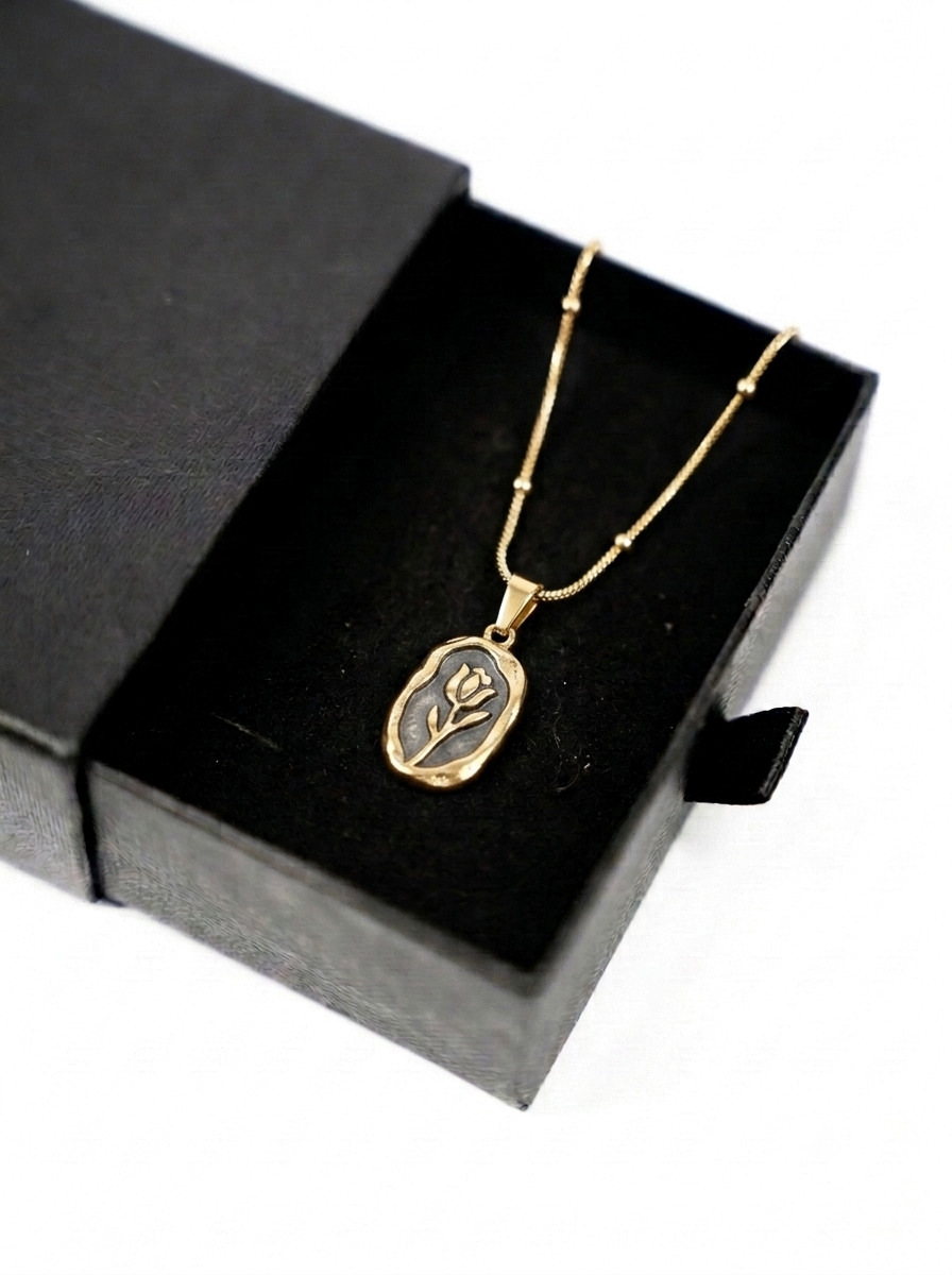 Black Rose Necklace