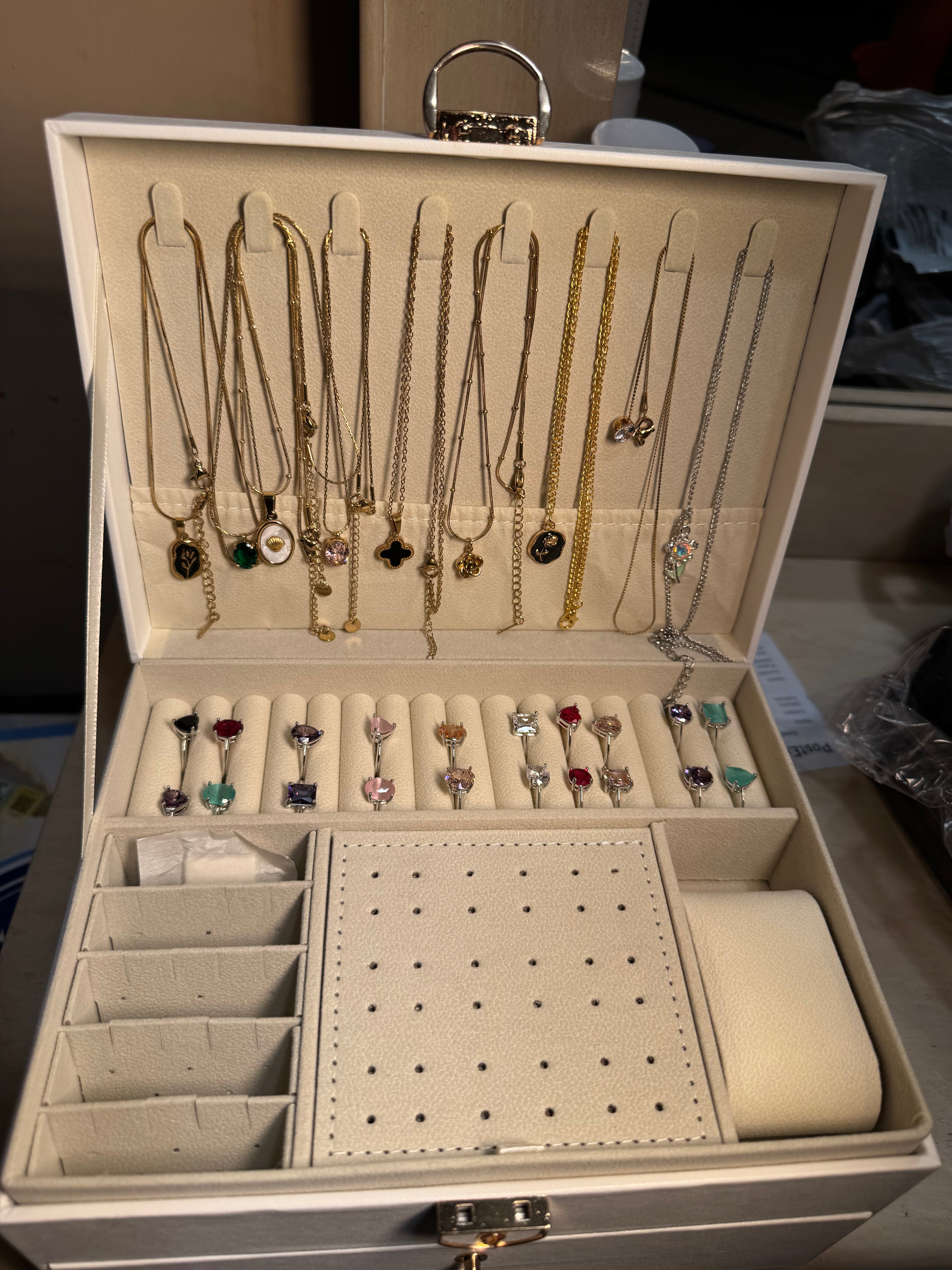Jewelrybox-filled