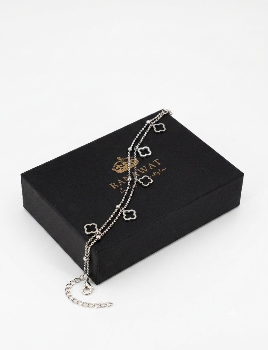 Tulip necklace