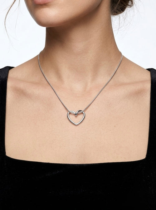 heart necklace