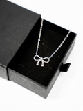 bow necklace