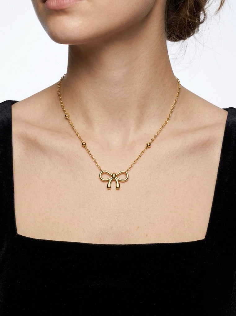 bow necklace