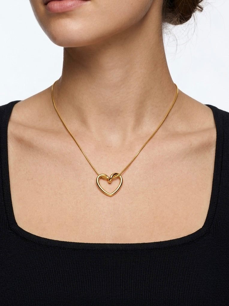 heart necklace